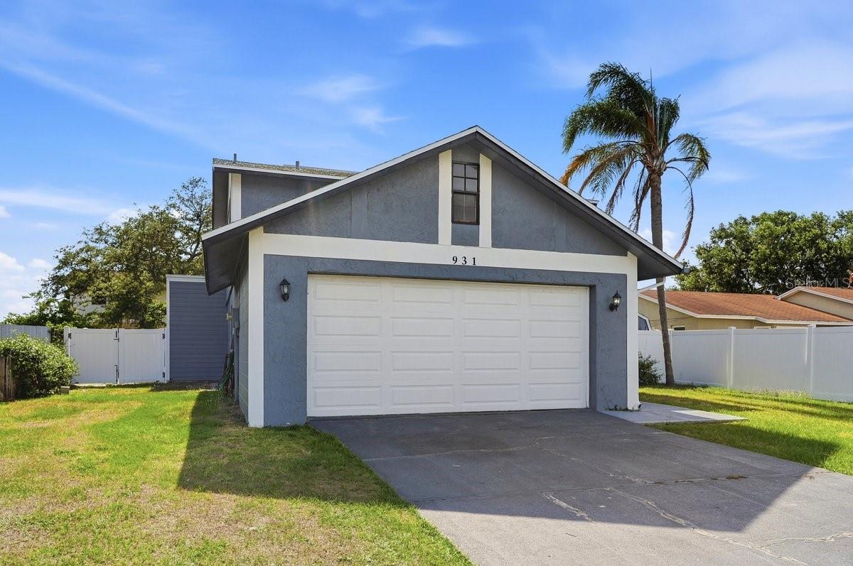 931 Whisper Lake Drive, FL