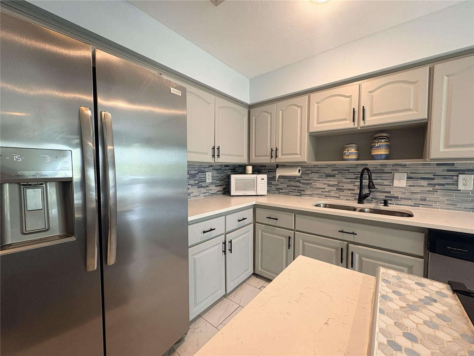 100 Kingbird Circle, FL
