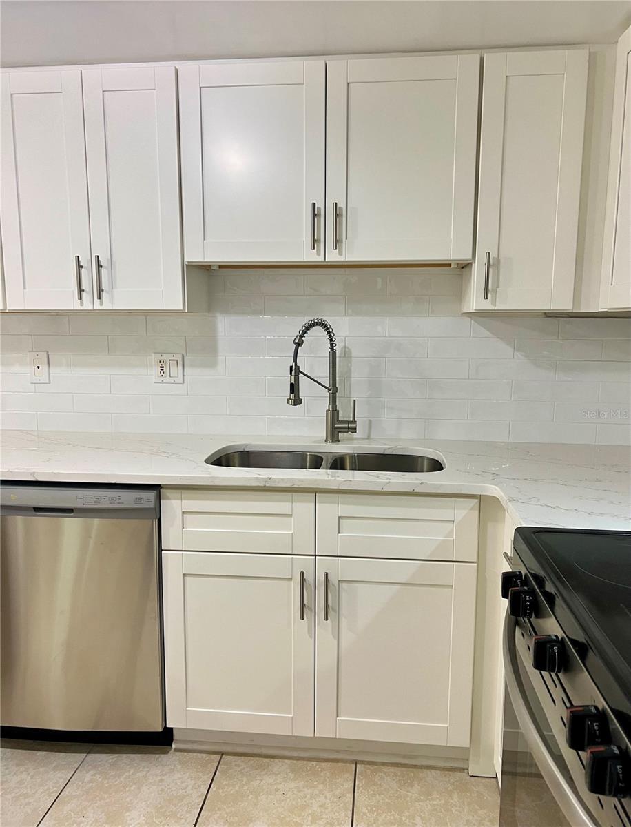632 Edgewater Drive, FL