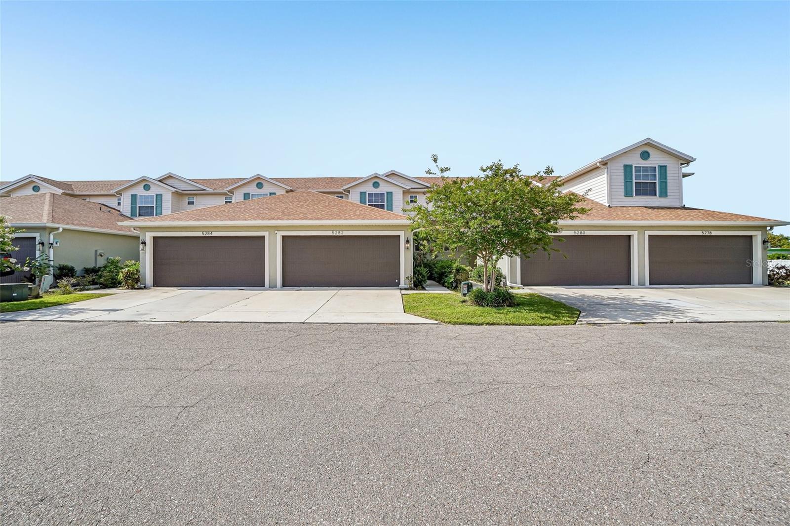 5282 Neil Drive, FL