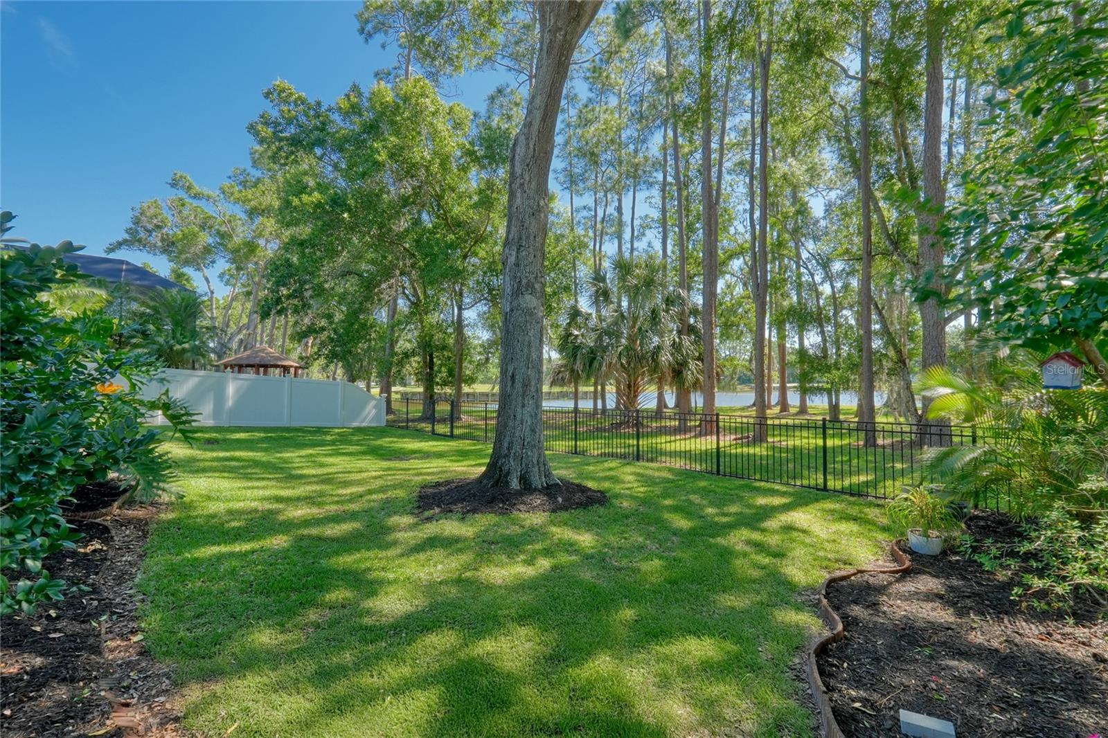 15501 Kingsmill Place, FL