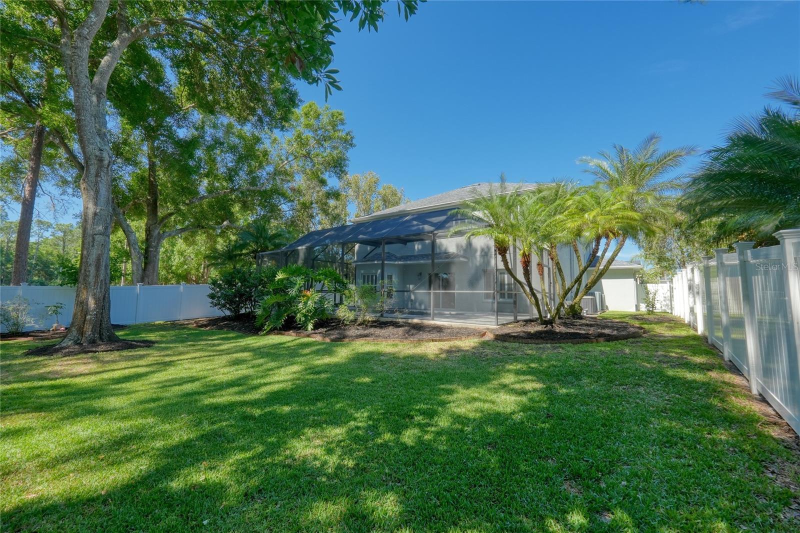 15501 Kingsmill Place, FL