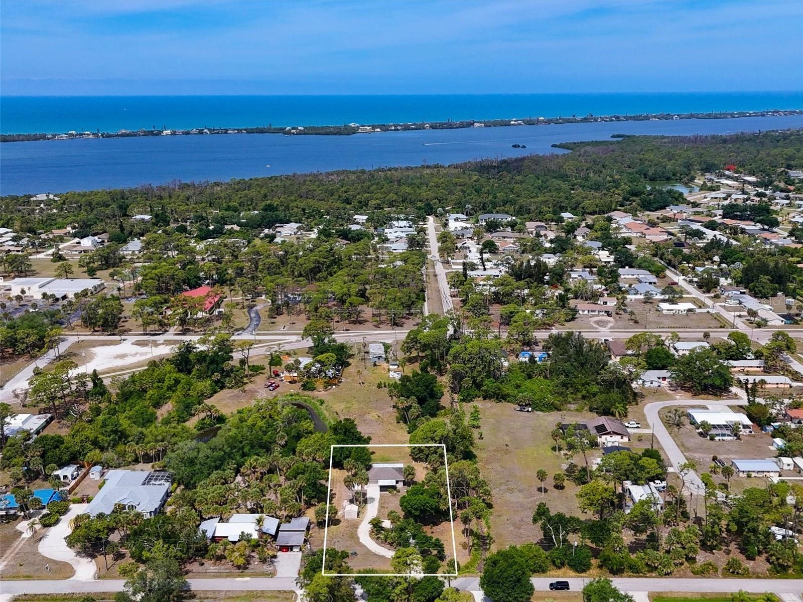 788 Harmony Ln, FL