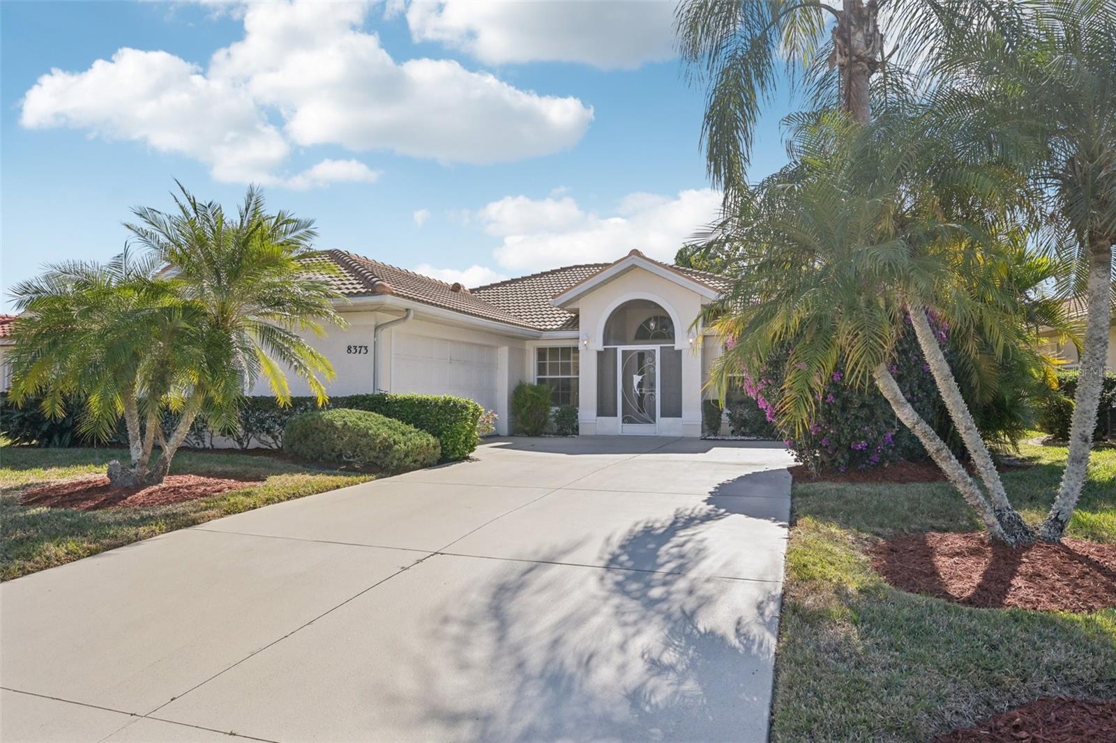 8373 Pondview Lane, FL