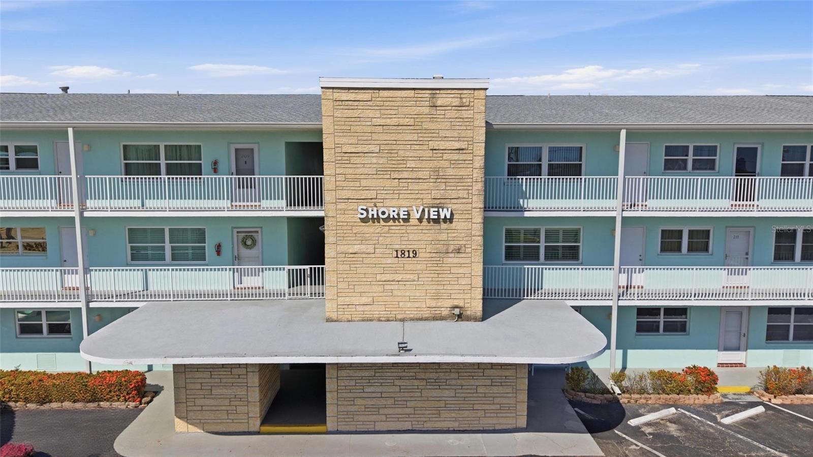 1819 Shore Dr S #103, FL