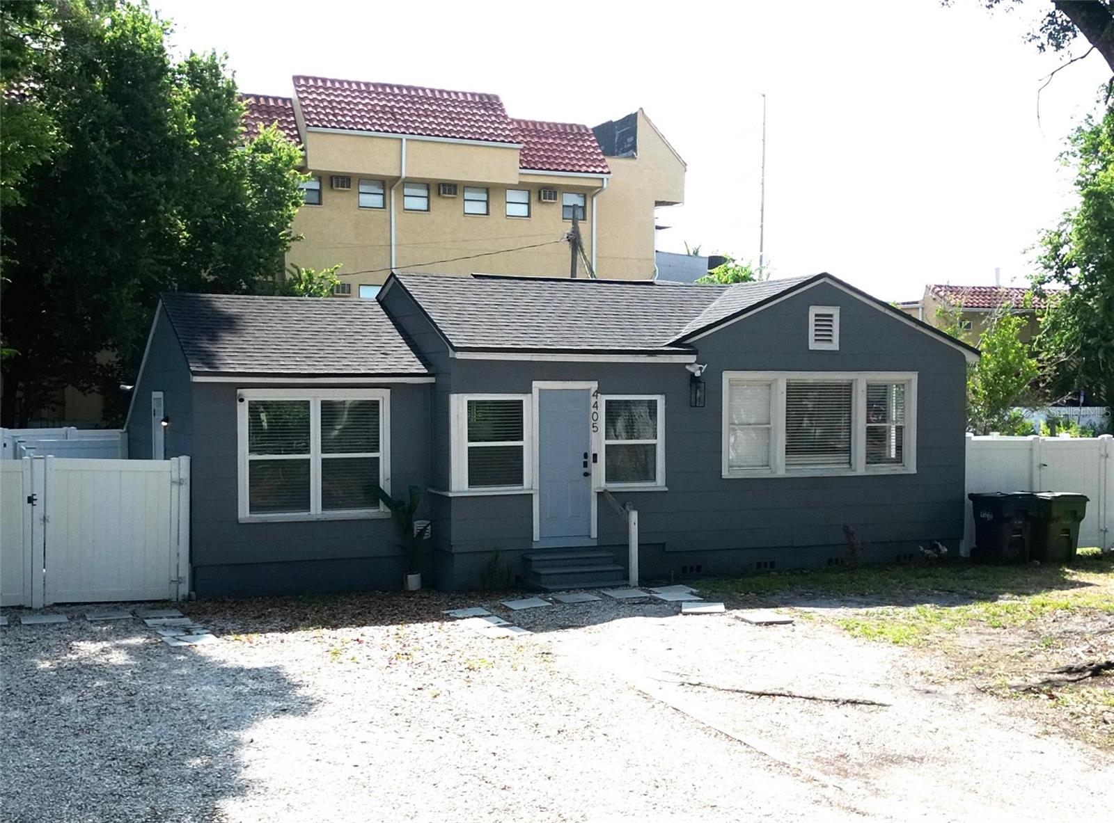 4405 Tampania Avenue, FL