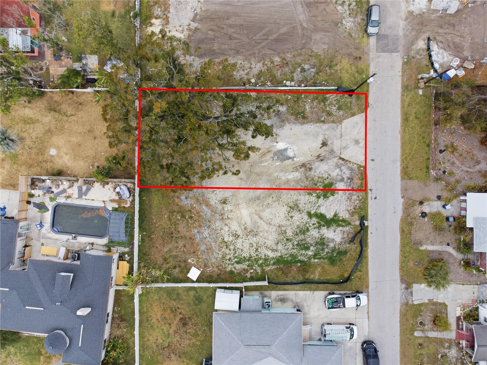 2405 Davis Street, FL