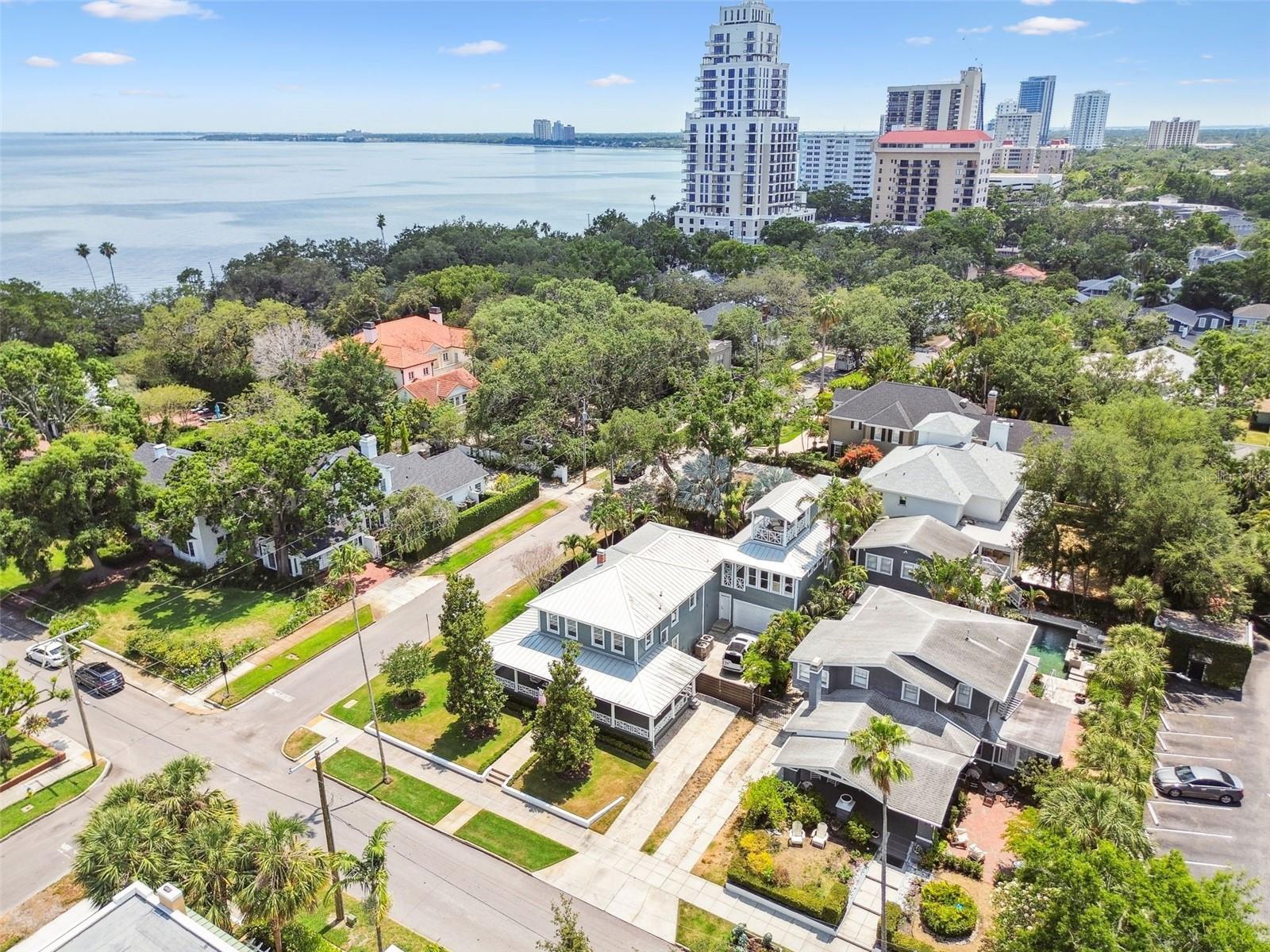 1411 Albany Avenue, FL