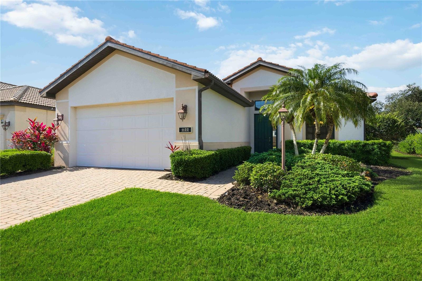 1122 Cielo Ct, FL