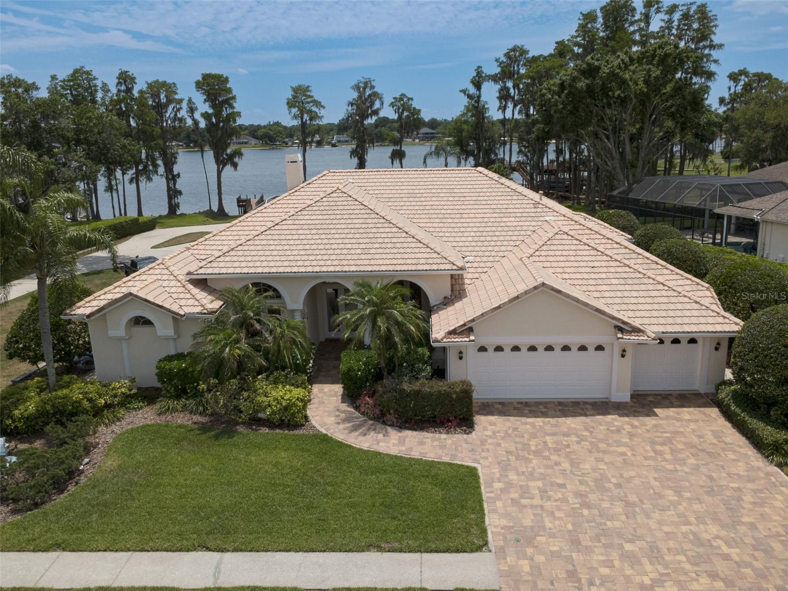 3626 Swans Landing Dr, FL