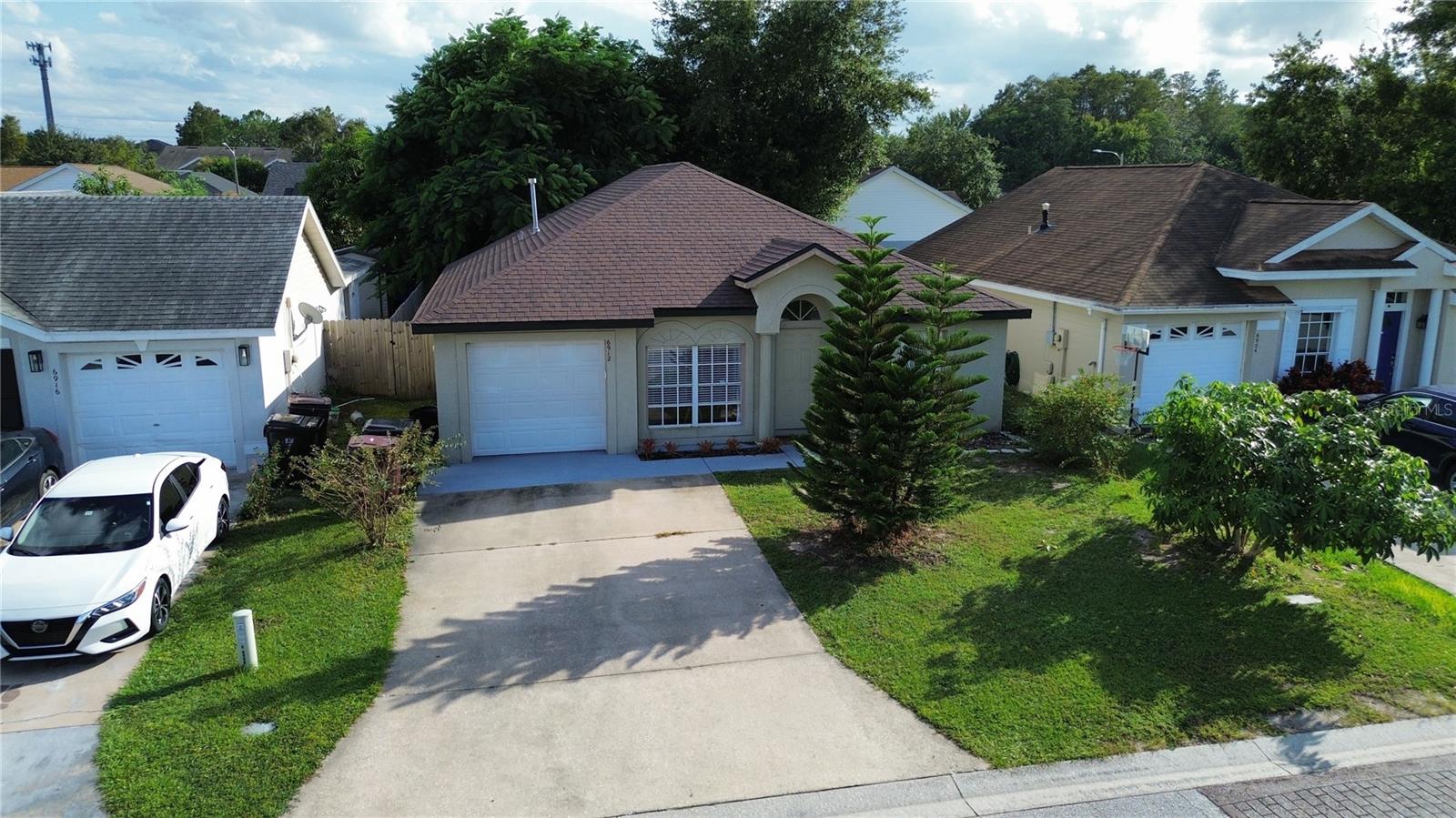 6912 Long Needle Court, FL