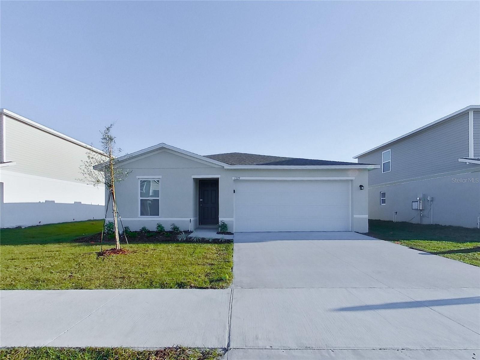 1729 Nebraska Loop, FL
