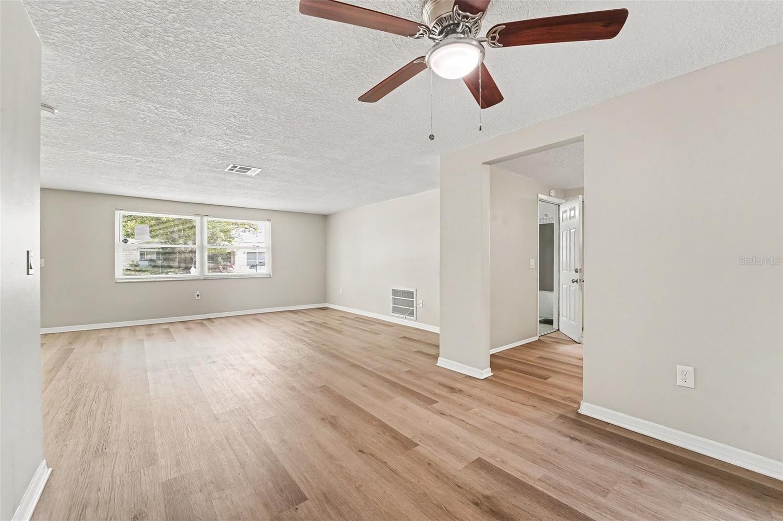 10815 Leeds Road, FL