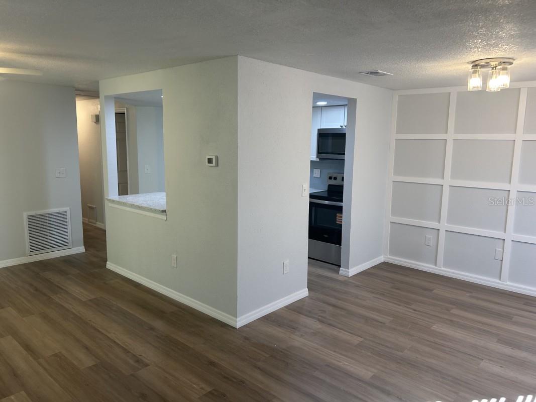 121 Loblolly Court, FL