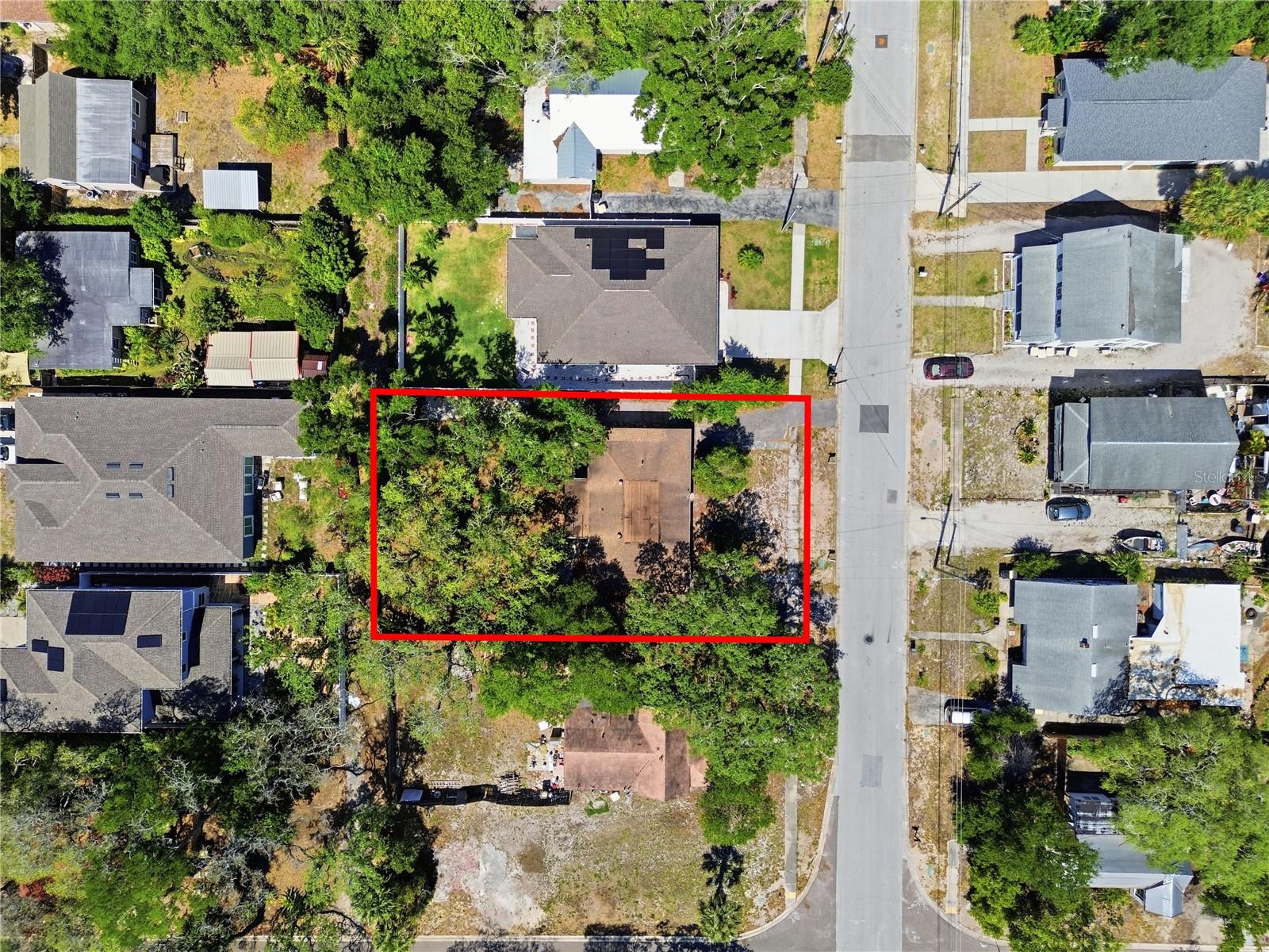 831 Grand Central Street, FL