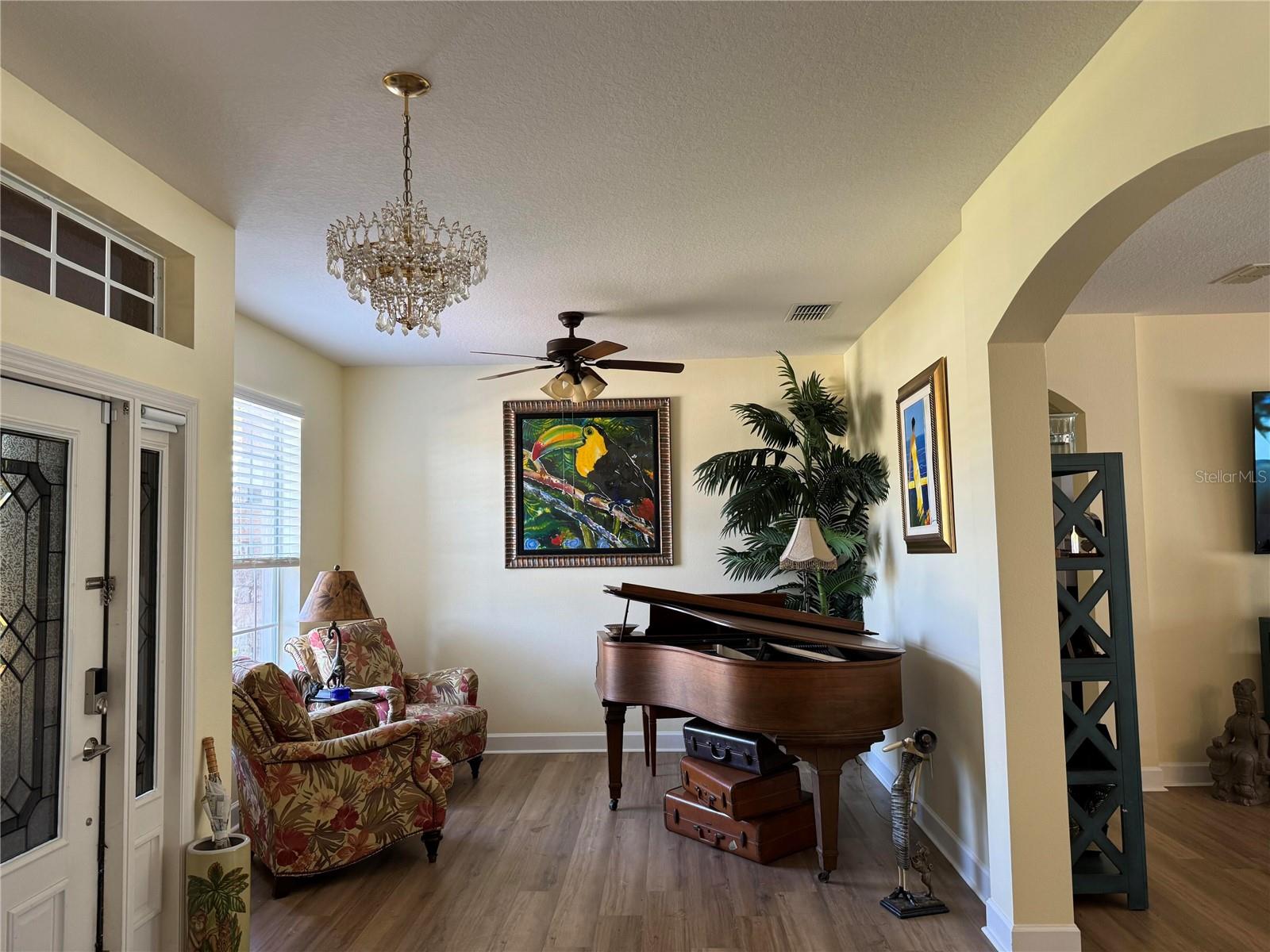 2127 Bristol Grande Way, FL