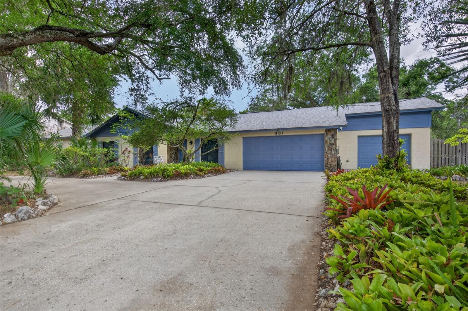 901 River Drive, FL