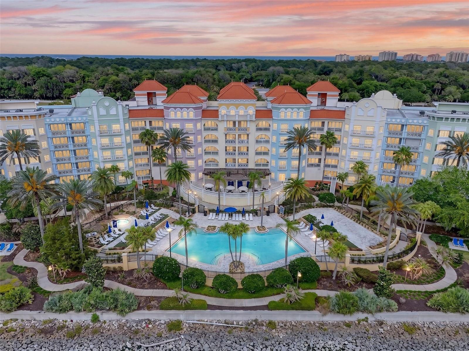 102 Yacht Harbor Dr #365, FL