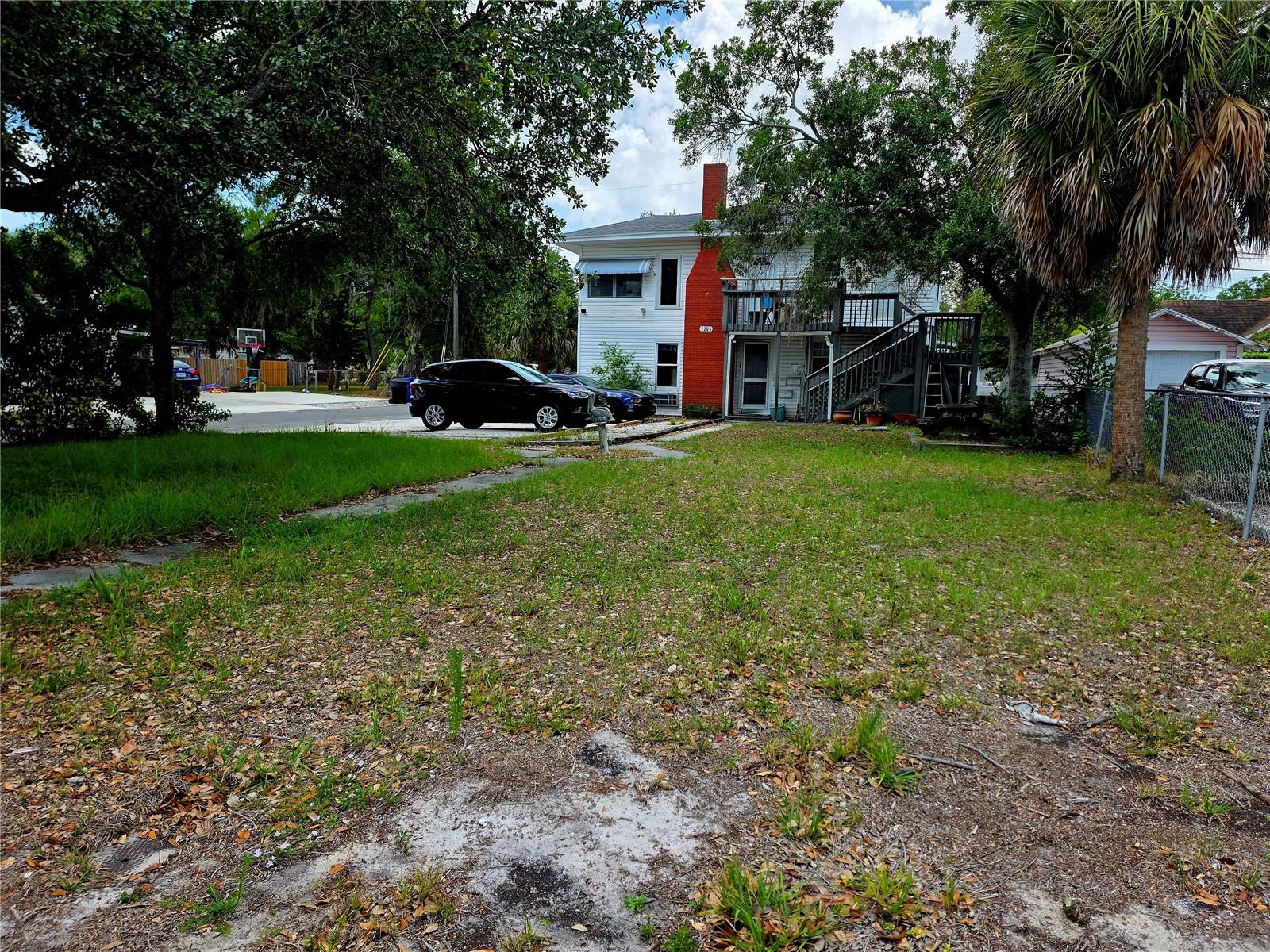 1204 38th Ave N, FL