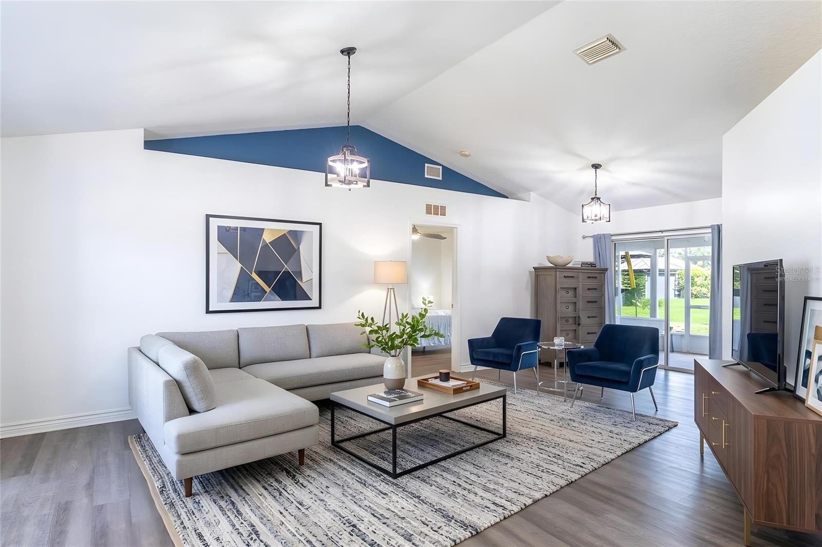 2600 Shortleaf, FL