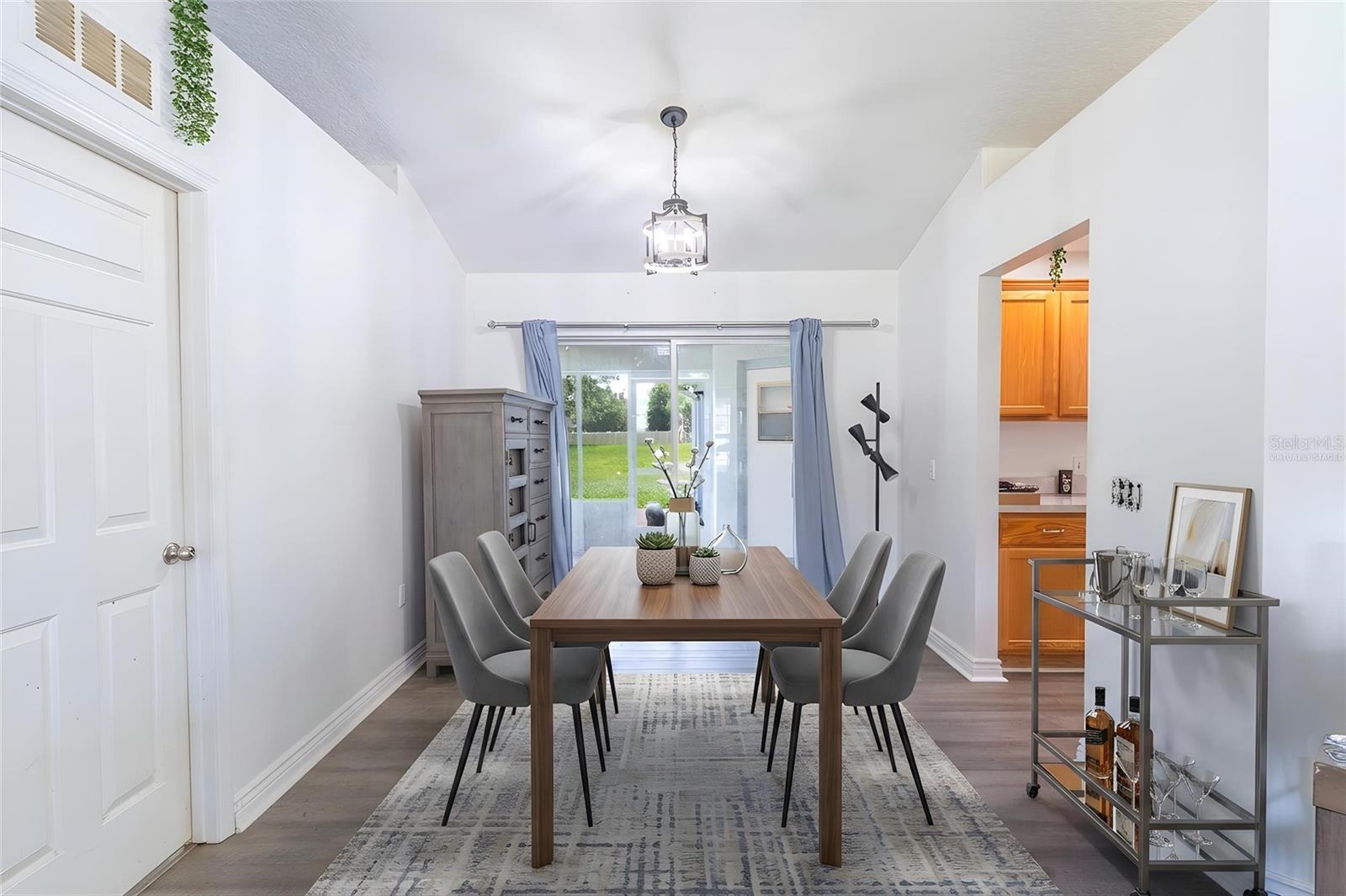 2600 Shortleaf, FL