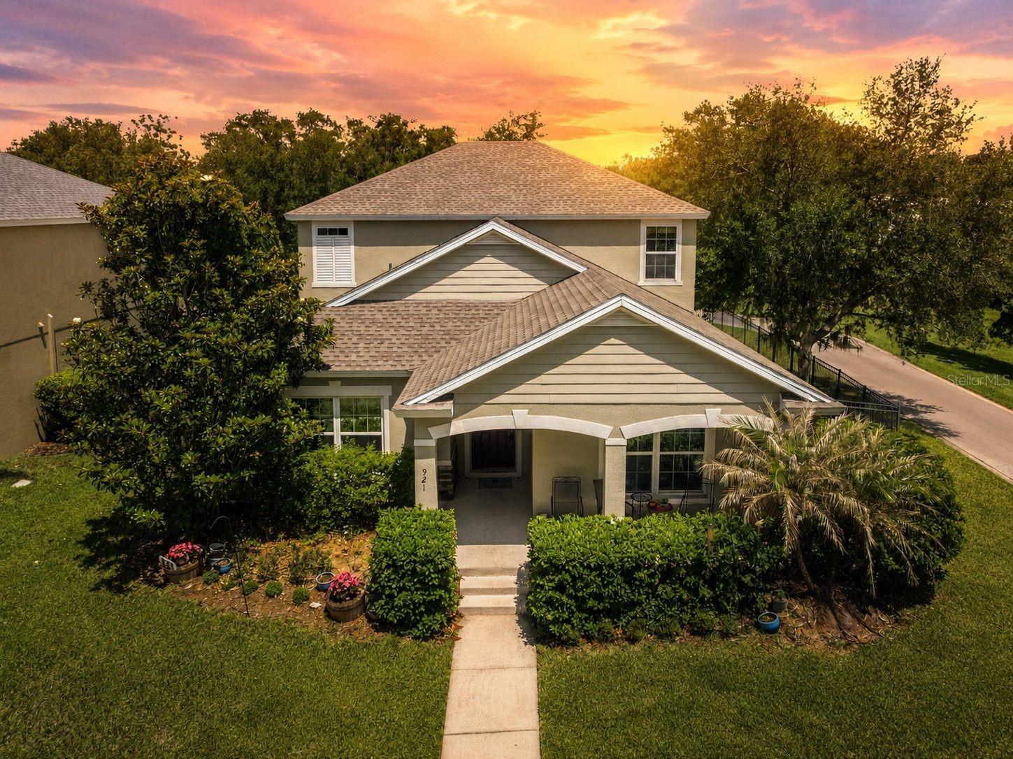 921 Bending Oak Trail, FL