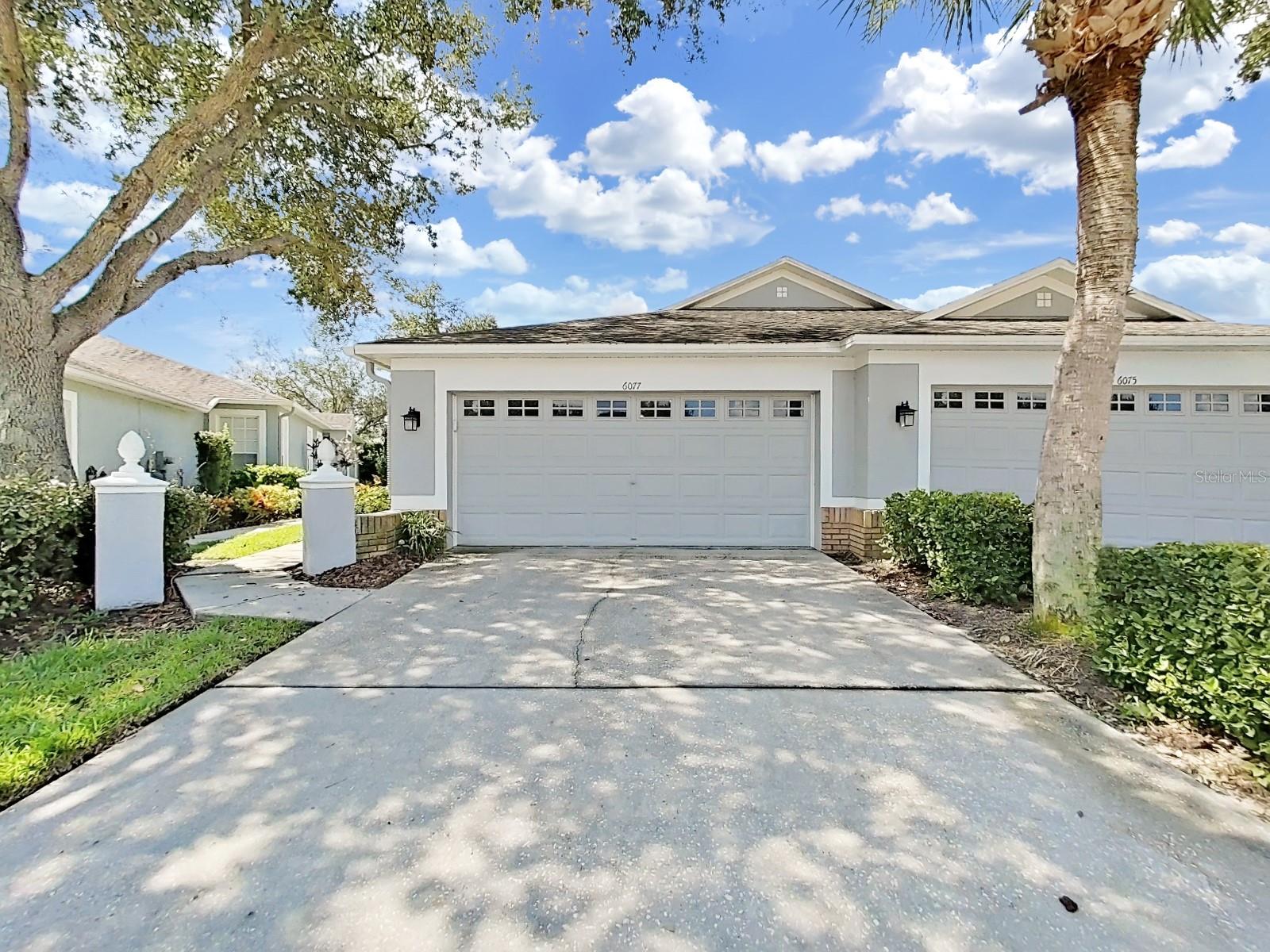 6077 Sandhill Ridge Dr, FL