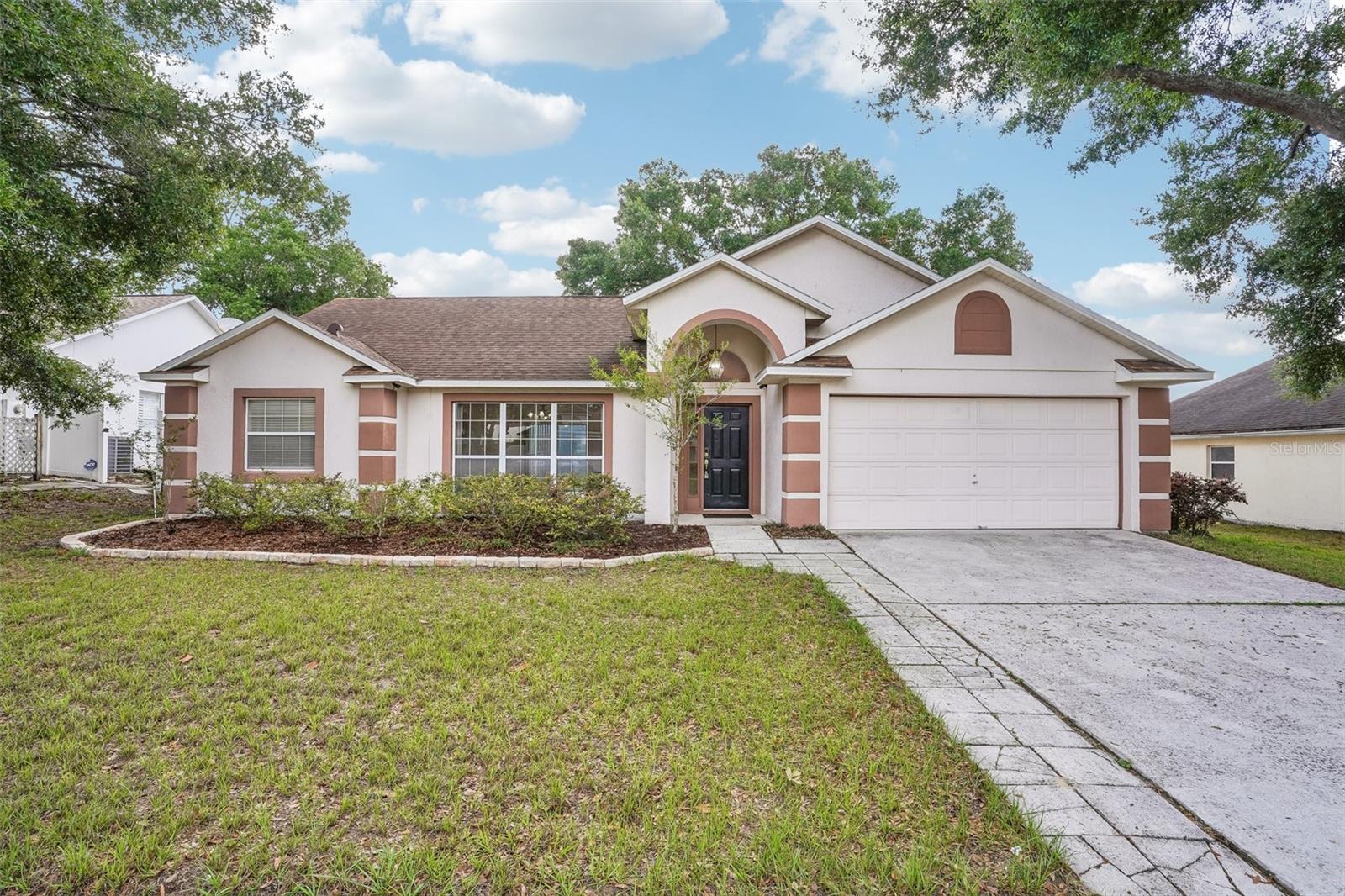 2596 Alclobe Cir, FL