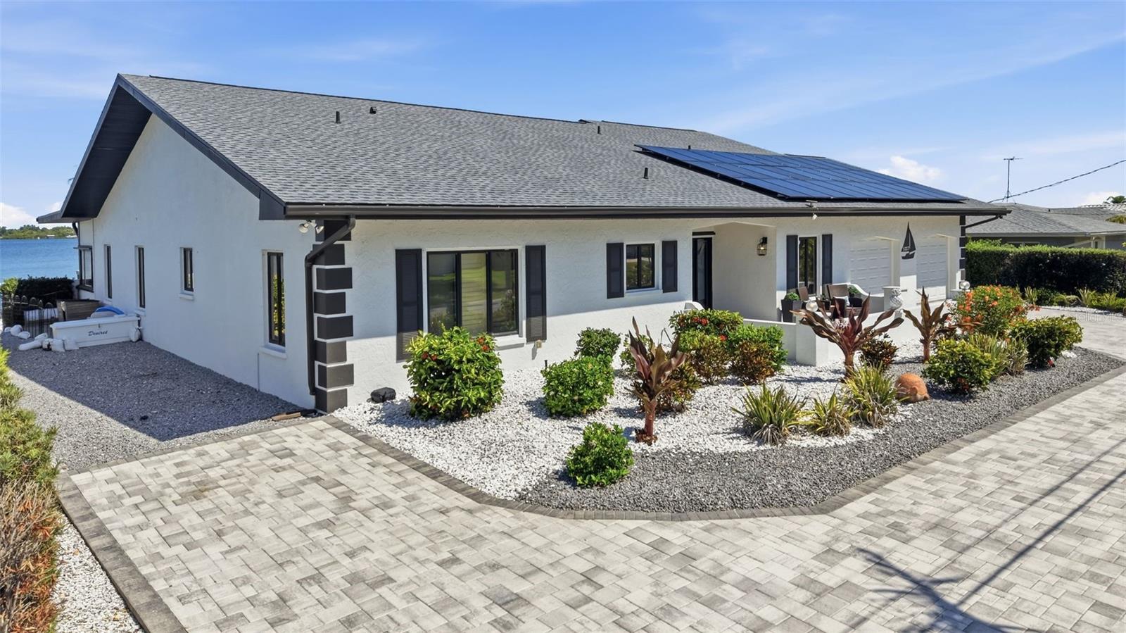 5207 Bay State Rd, FL