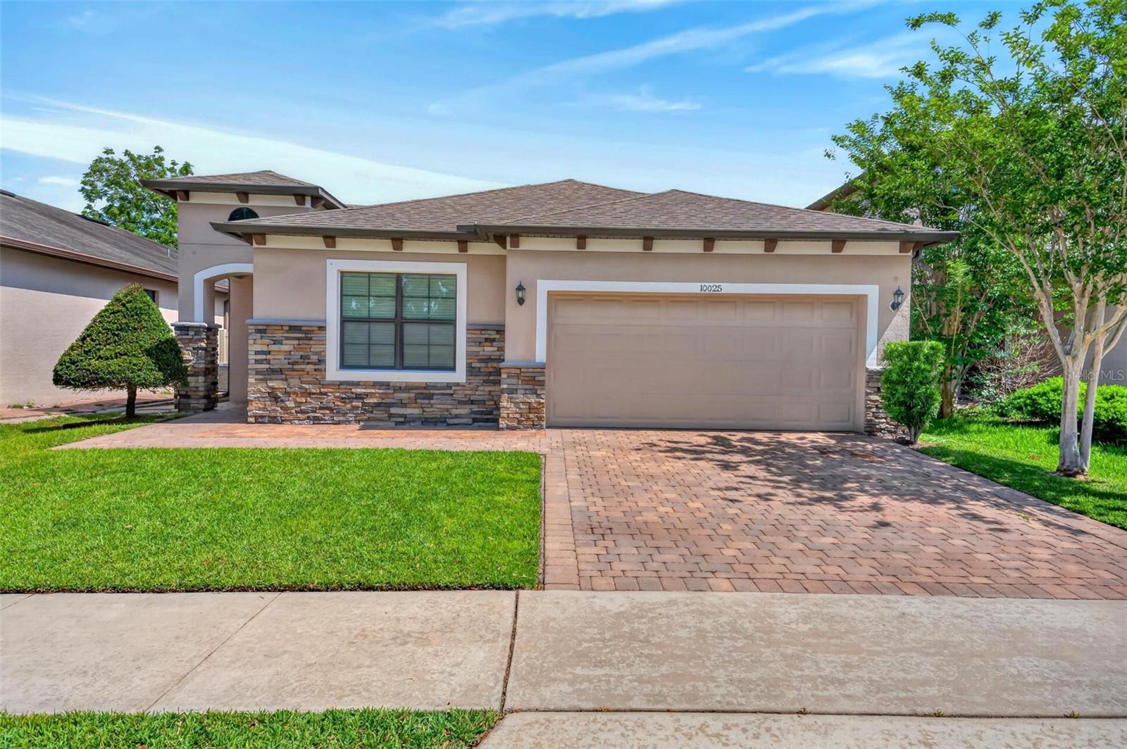 10025 Leyburn Court, FL