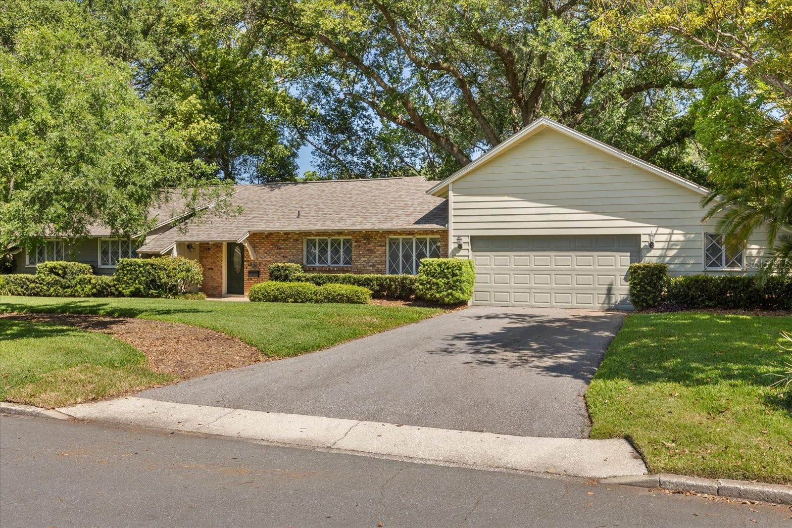 9001 Lake Charity Drive, FL