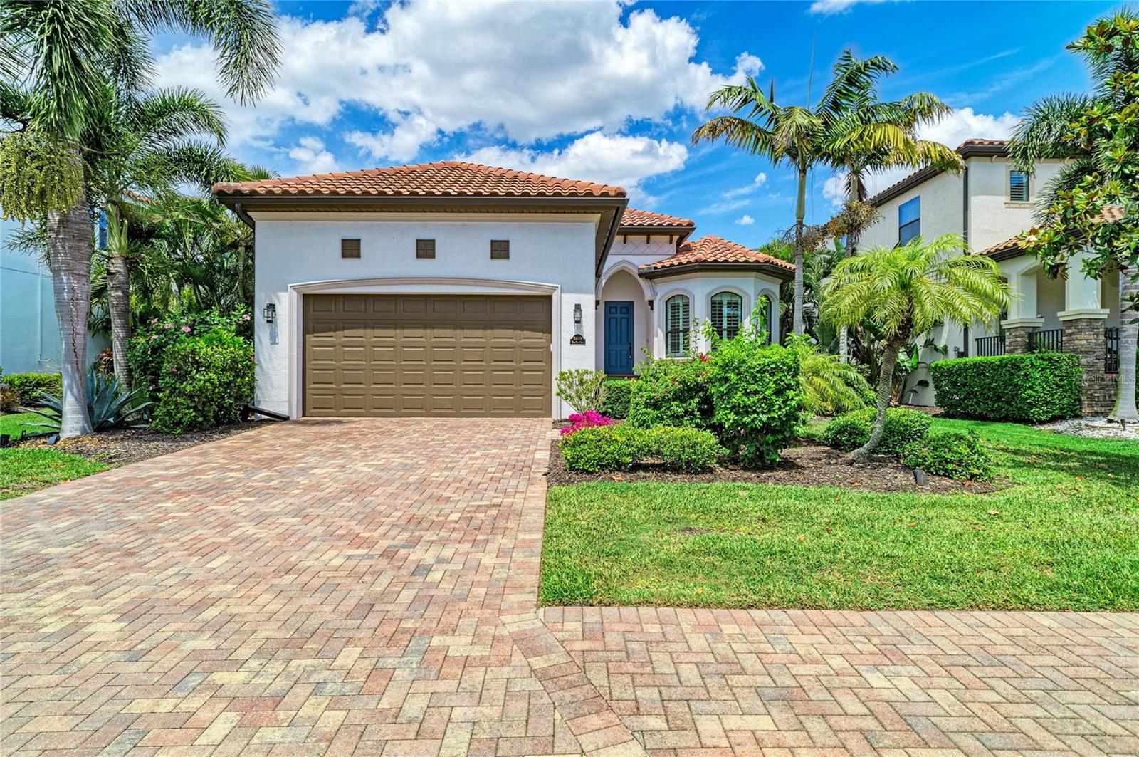 5819 Title Row Dr, FL