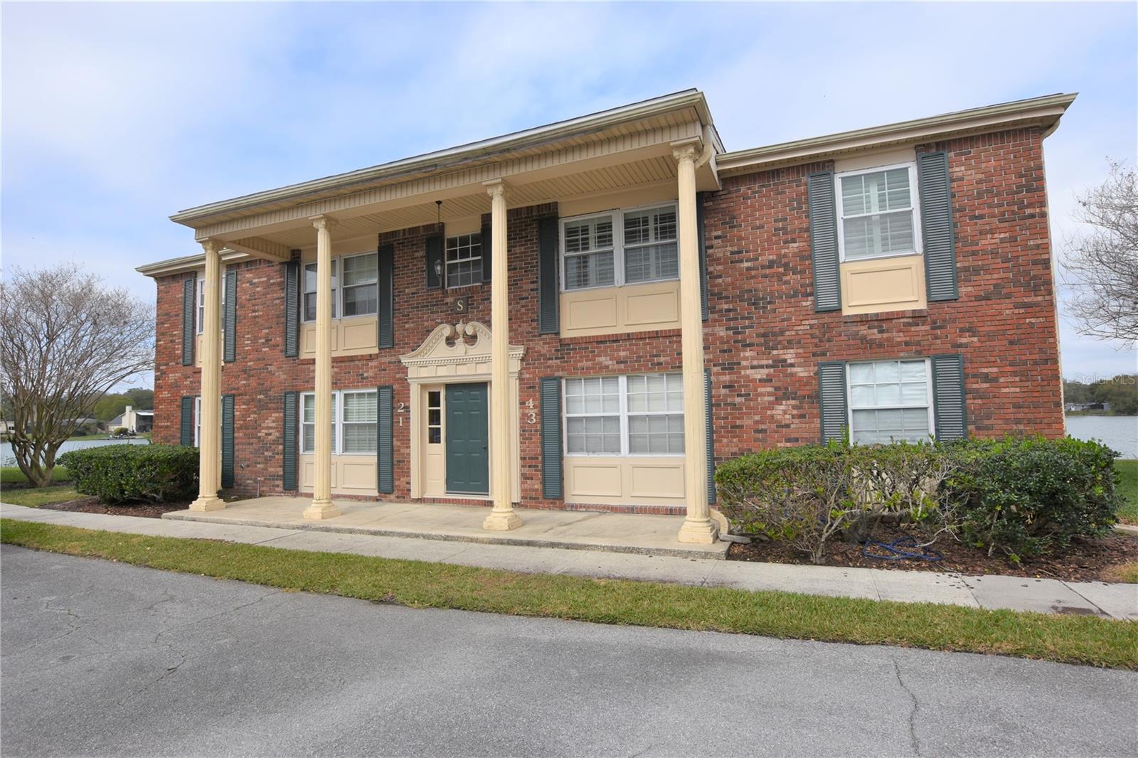 1920 E Edgewood Dr #S4, FL