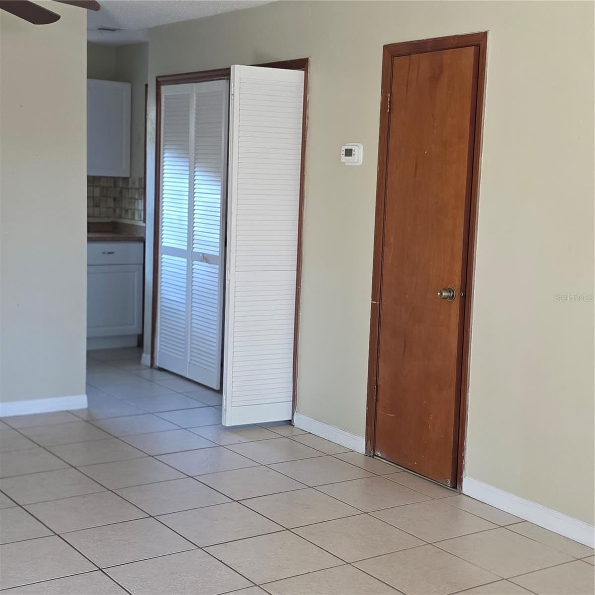 484 Tamarack Street, FL