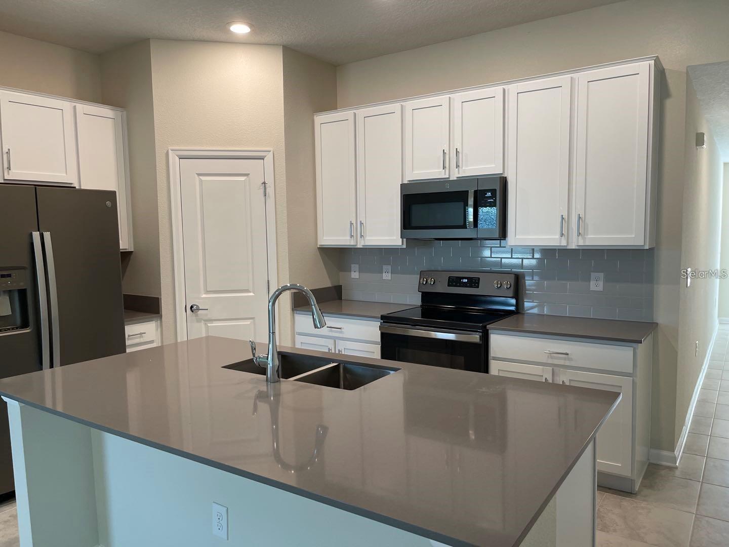 4489 Magnolia Ridge Court, FL
