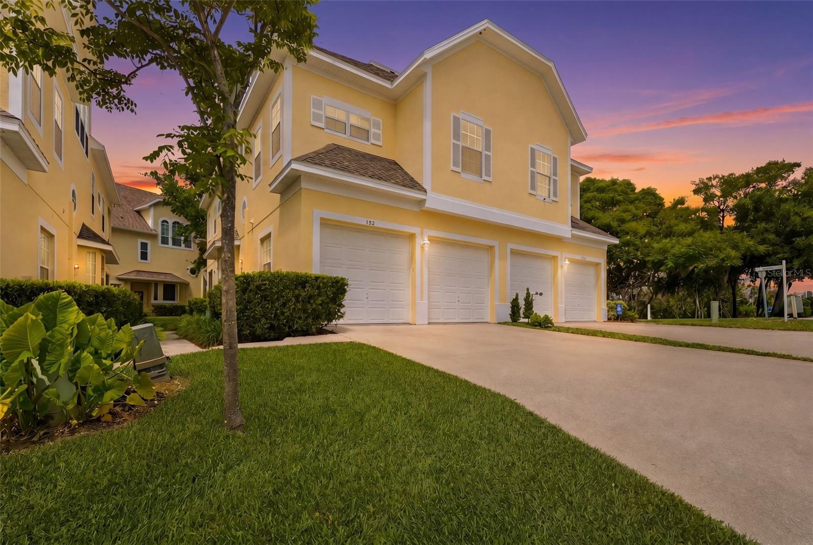 98 S Highland Ave #102, FL