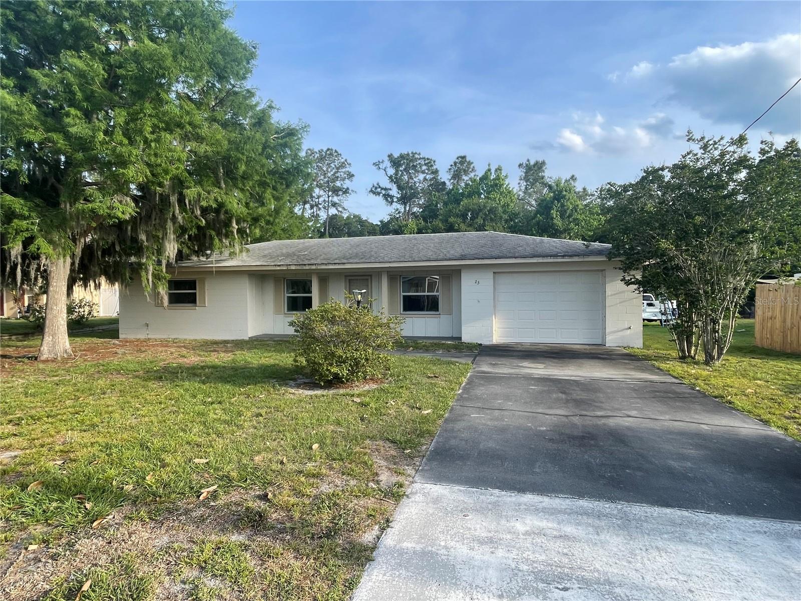 23 Lonesome Pine Trl, FL