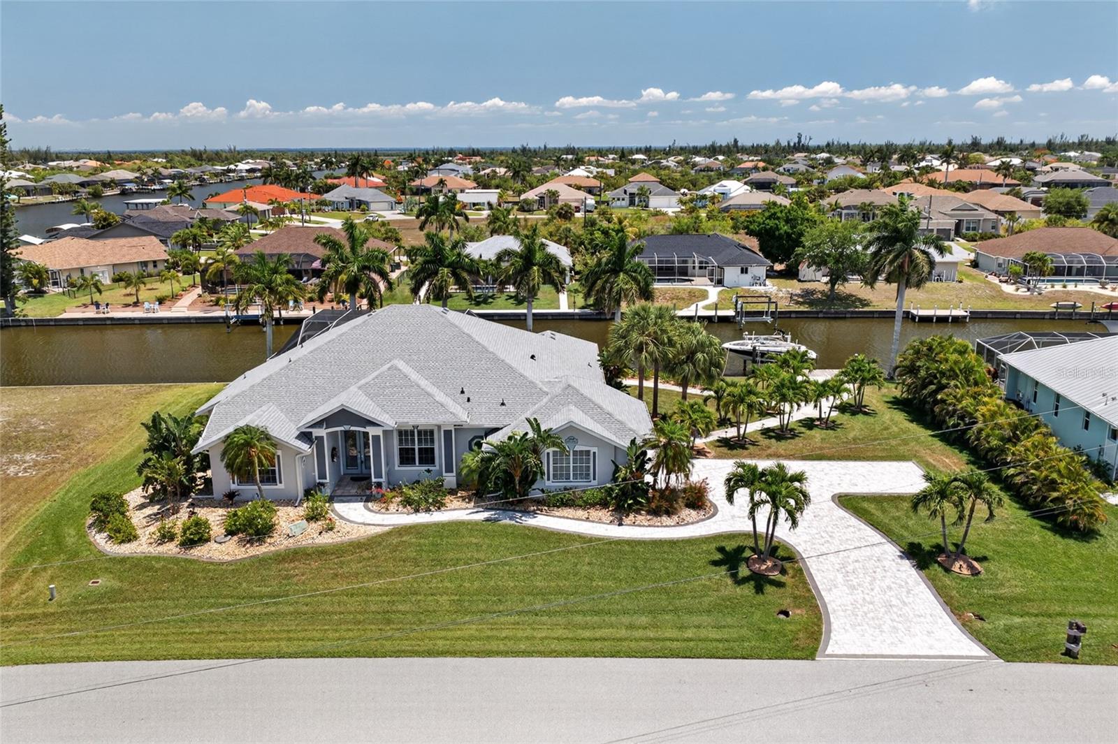 9348 Spring Cir, FL