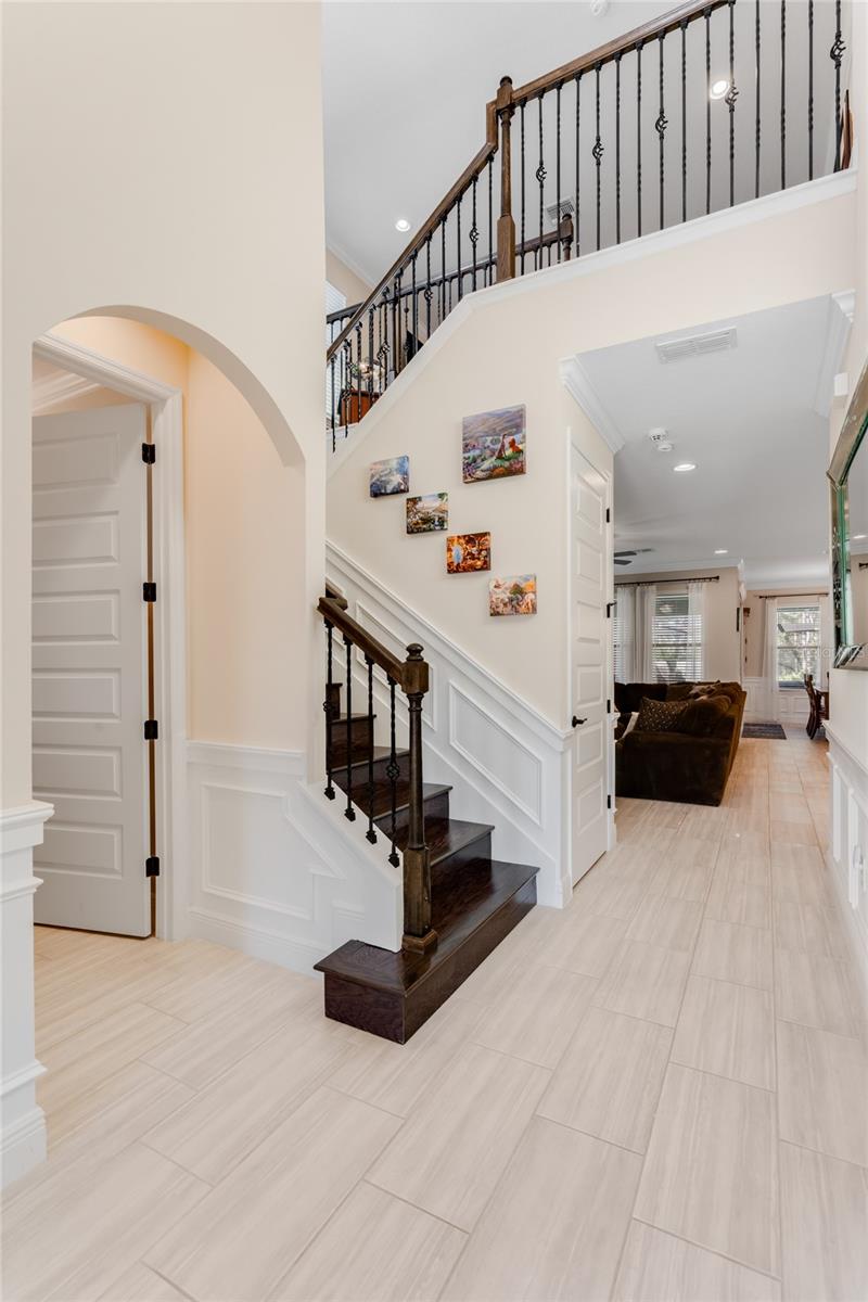 9827 Beach Port Drive, FL