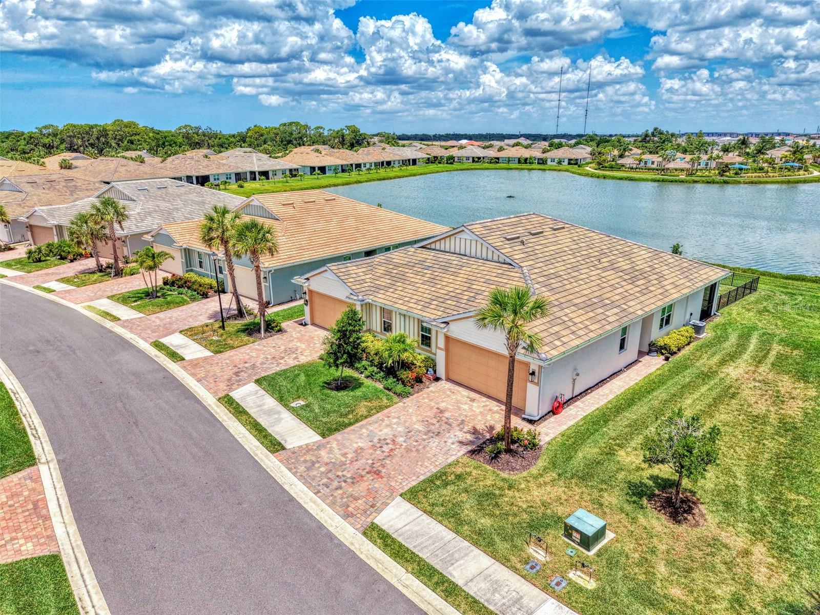 329 Ibiza Loop, FL