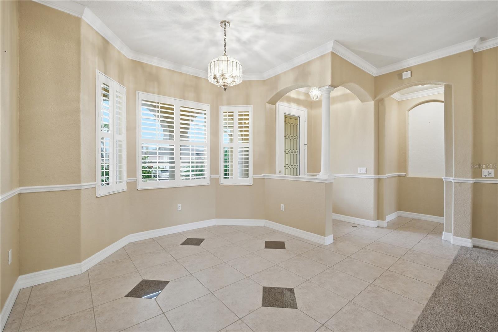718 Bunker View Drive, FL