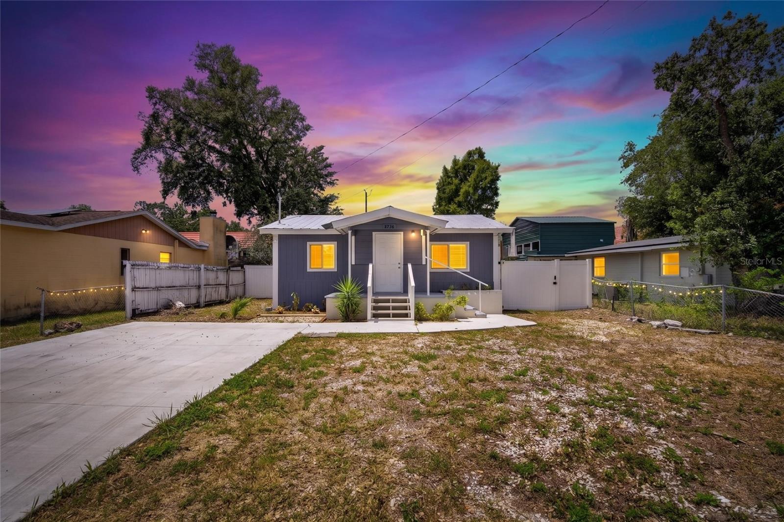 8738 Tangerine Place, FL