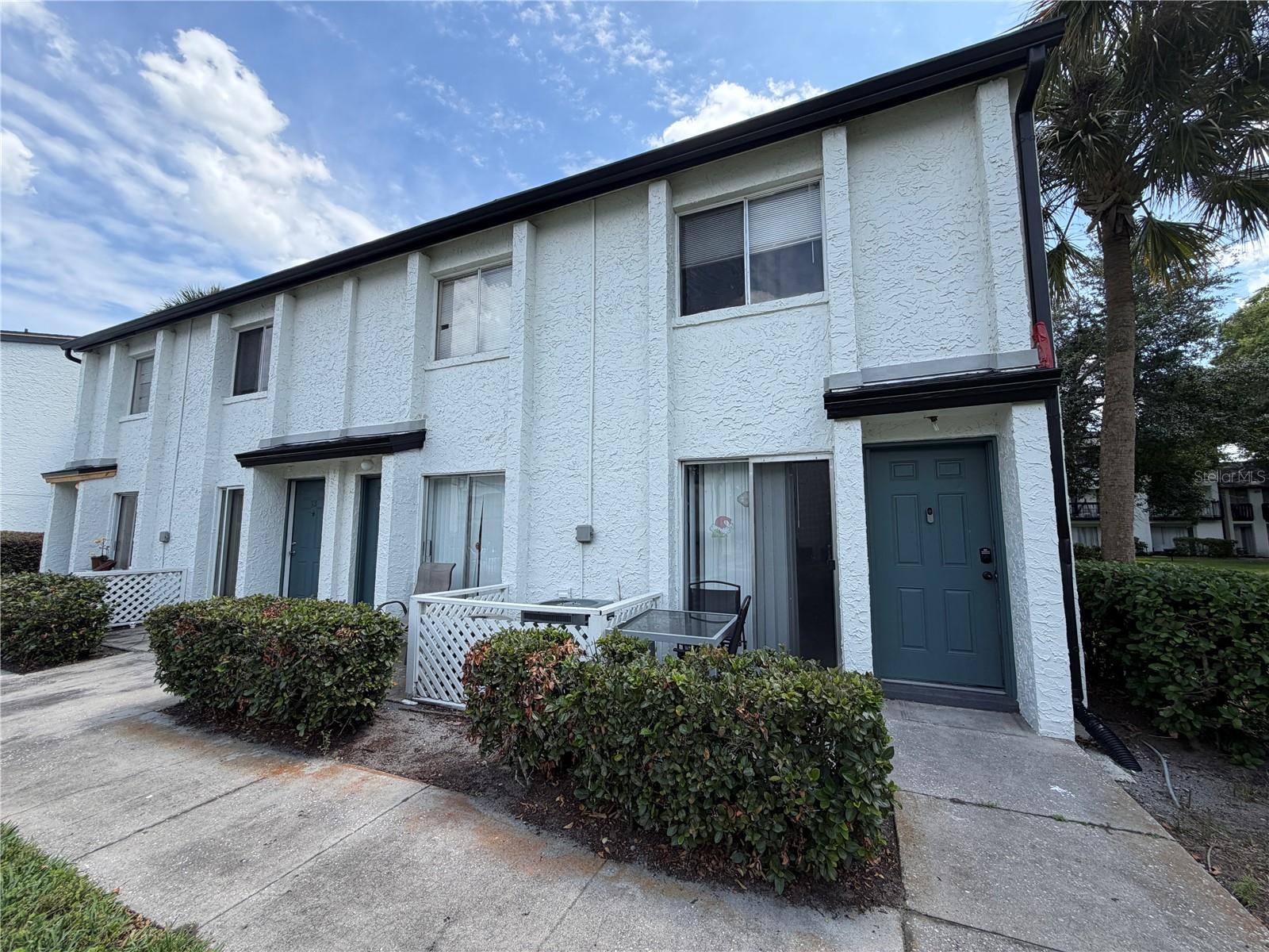 4215 S Semoran Blvd #15, FL