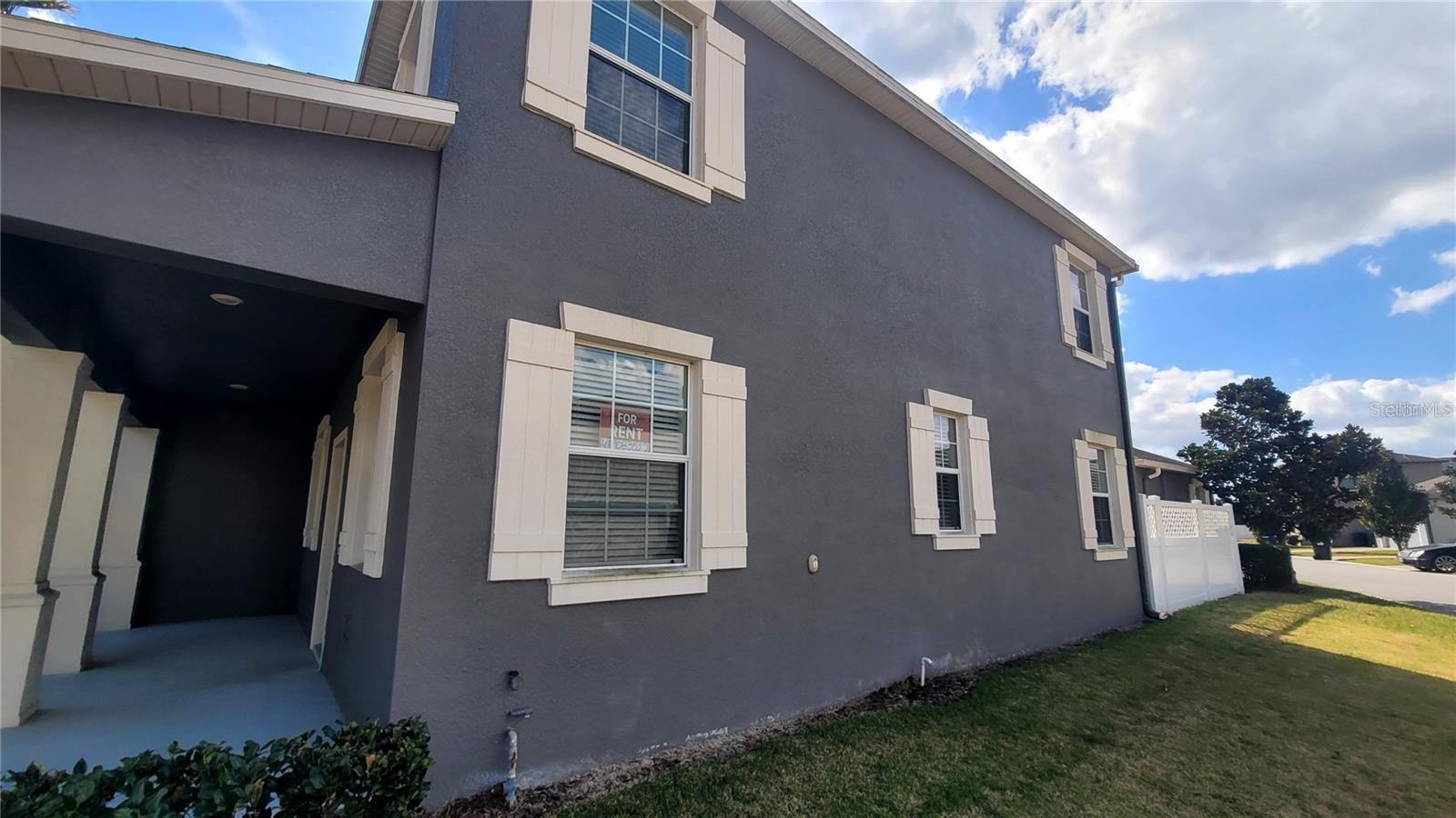 7612 Fairgrove Avenue, FL