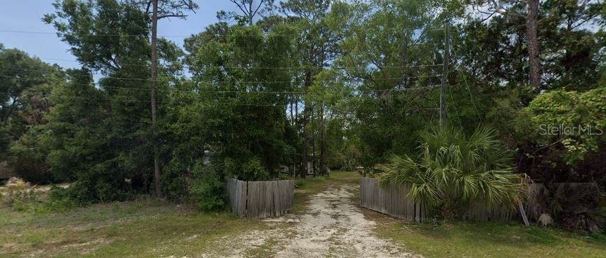 915 Lundy Ln Se, FL