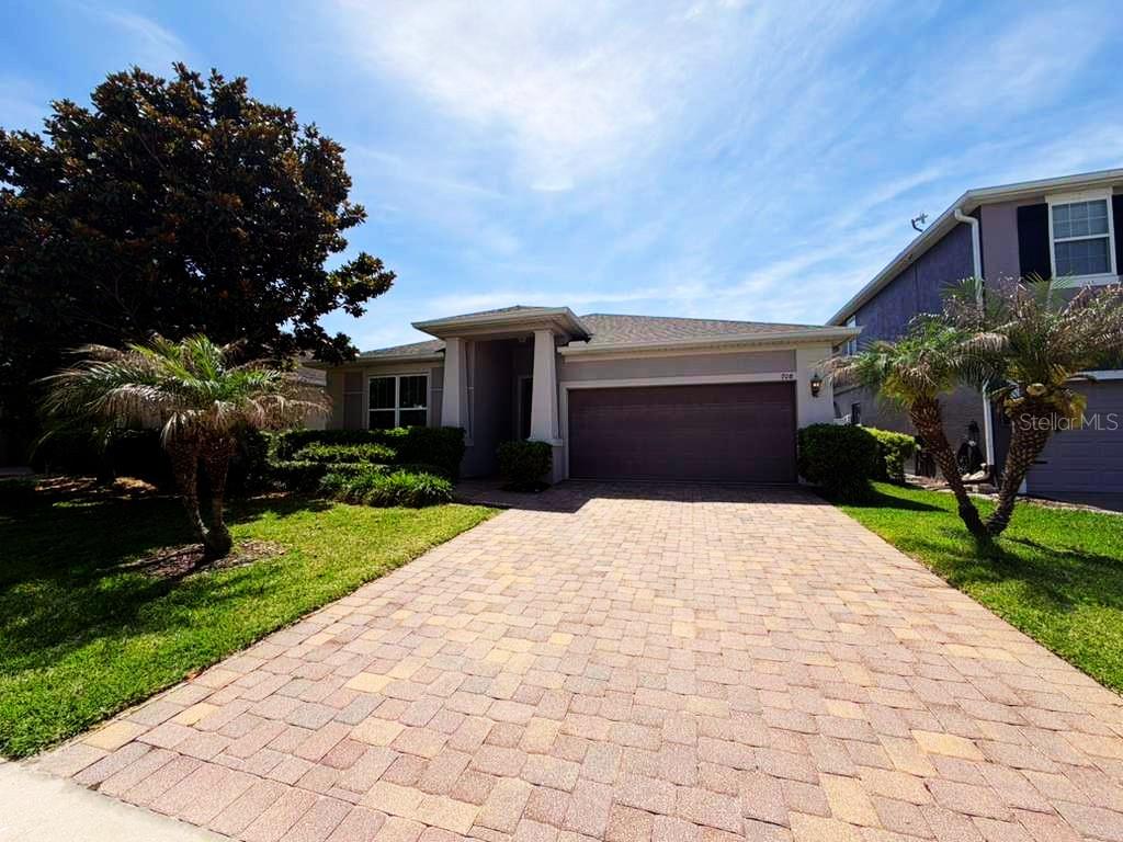 708 Marsh Reed Dr, FL