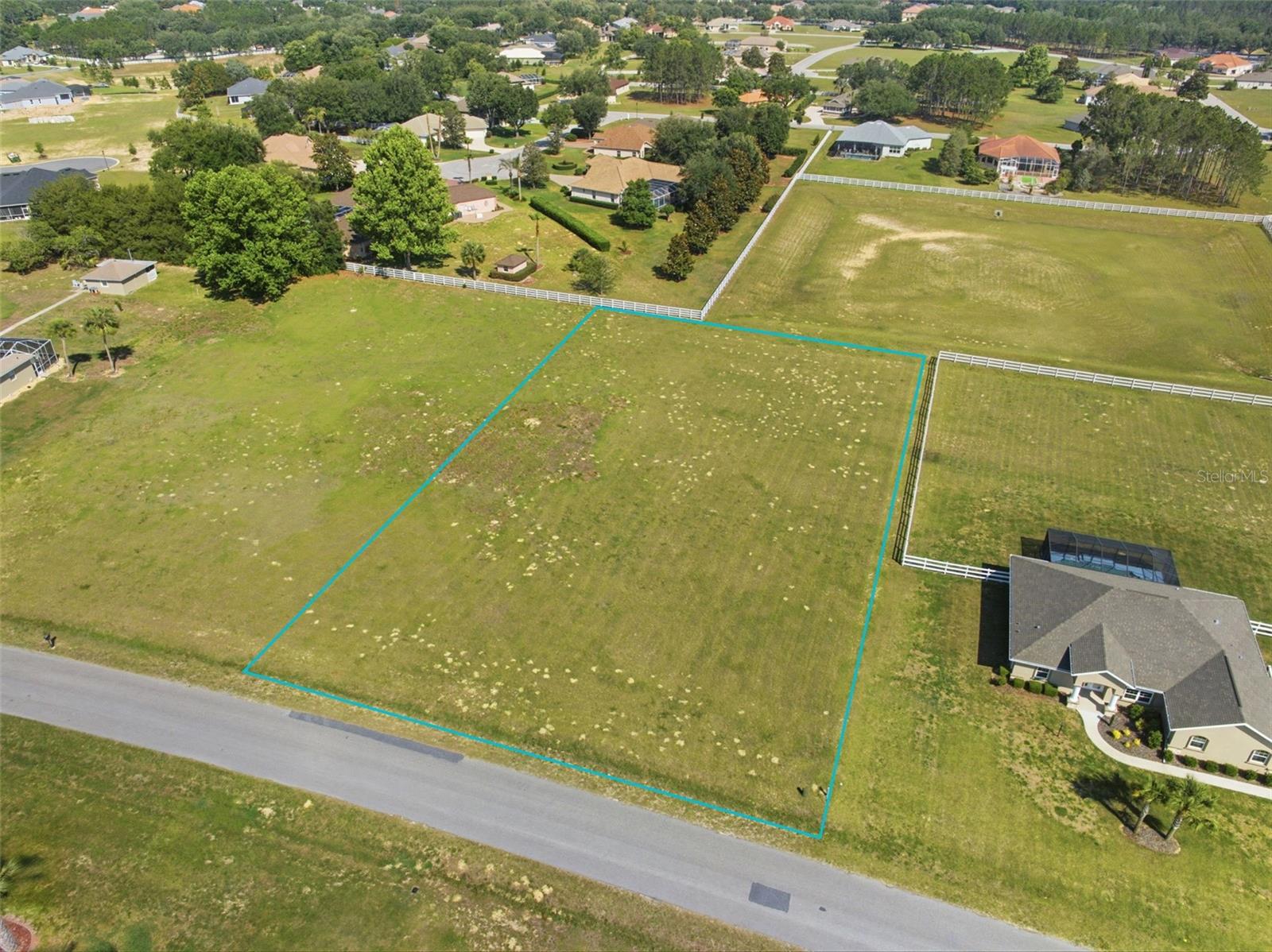 147 N Spend A Buck Dr, FL