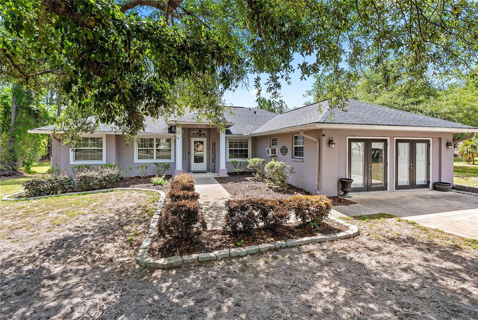 39600 Greenbrier Street, FL