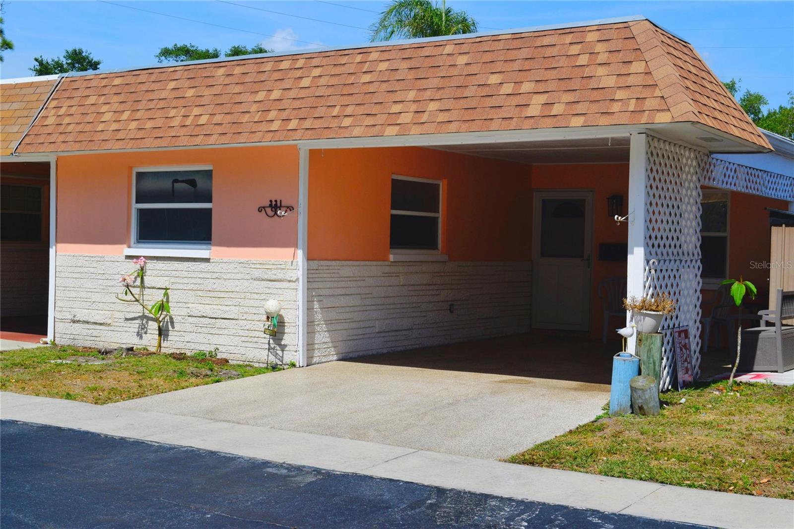 331 Sky Loch Drive, FL