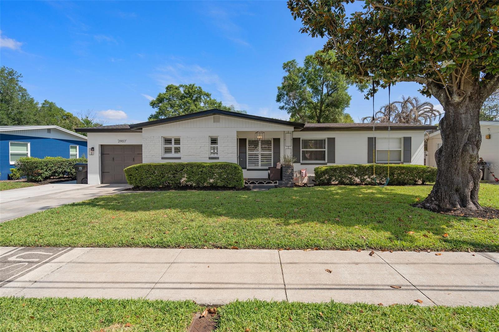 2907 Vine Street, FL